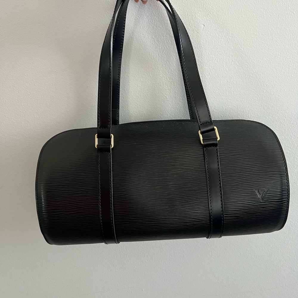 Louis Vuitton Epi Soufflot AUTHENTIC